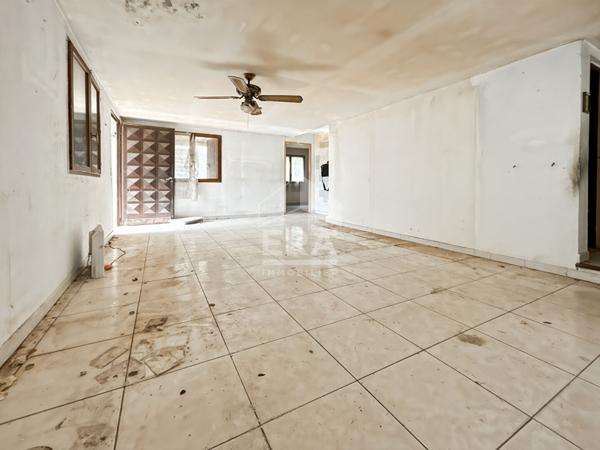 Maison 110 m² sur terrain de 4 600 m²  Meyragues