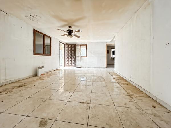 Maison 110 m² sur terrain de 4 600 m²  Meyragues