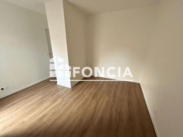 Location Appartement 2 pièces 40.43 m² - 1/3 RUE DE L'ARCADE Mennecy 91540