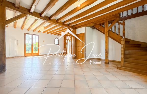 Maison 7 pièces de 180 m2 à St Clément (89100)