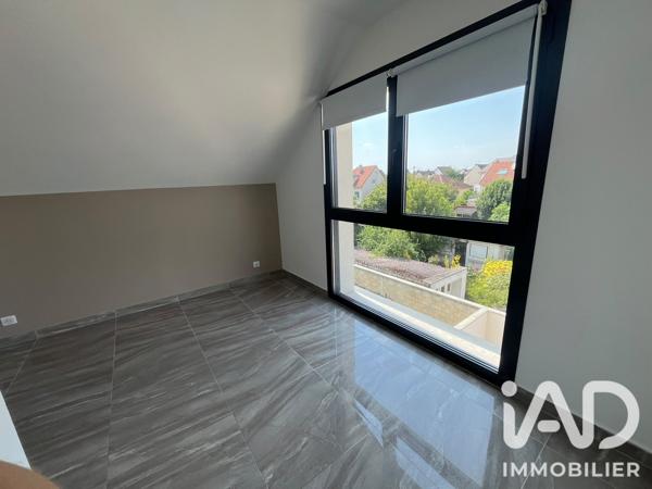 Location appartement 3 pièces 36 m² Savigny-sur-Orge