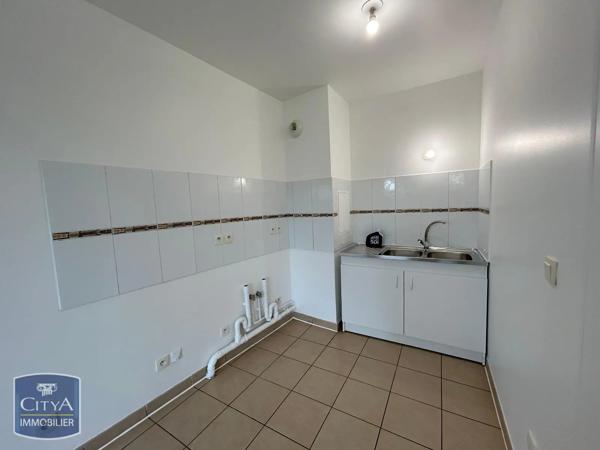 Appartement à louer 3 pièces 76.91m² Chennevières-sur-Marne (94430)