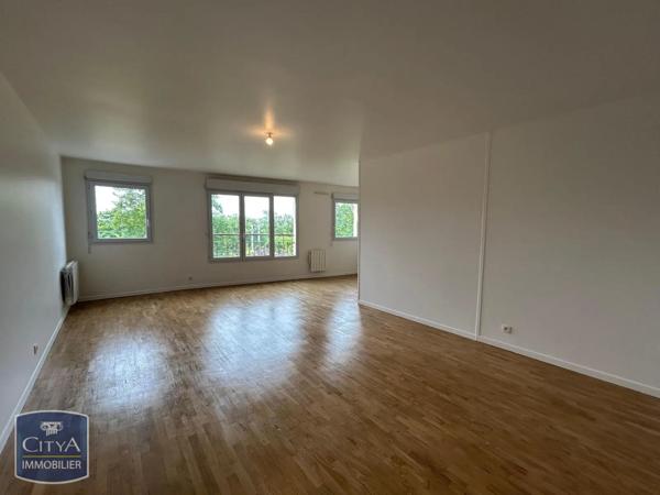 Appartement à louer 3 pièces 76.91m² Chennevières-sur-Marne (94430)