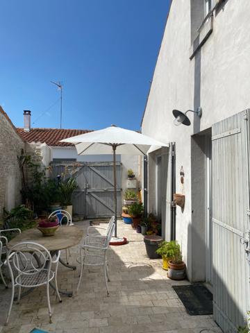 Maison de bourg de 77 m² au calme