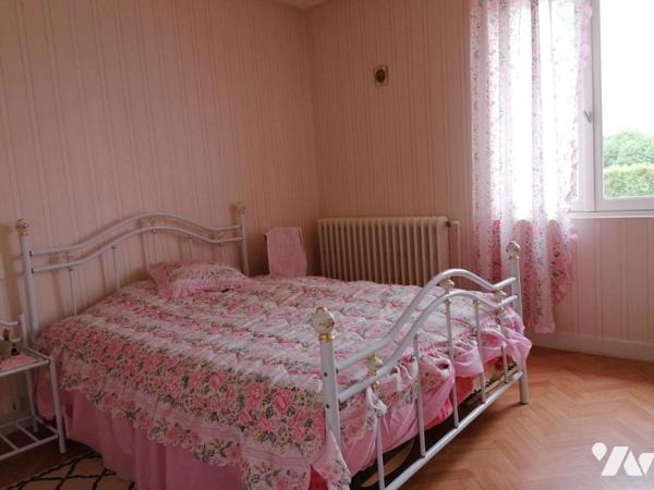 PAVILLON SUR SOUS SOL