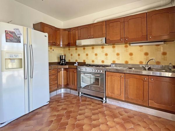 Appartement 3 pièces - 95 m² Exclusivité efficity