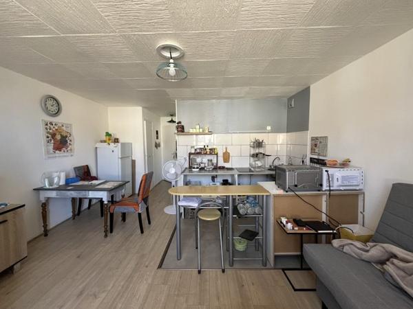 Immeuble à vendre 129 600 € Bellac 176 m² DPE D