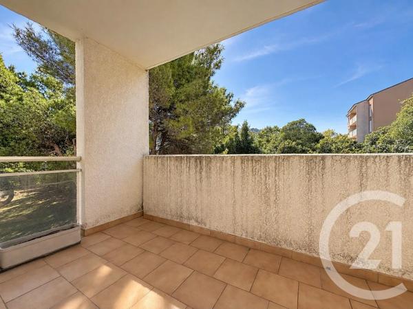 Appartement T3 à vendre  3 pièces - 69,02 m 2   MARSEILLE  - 13009