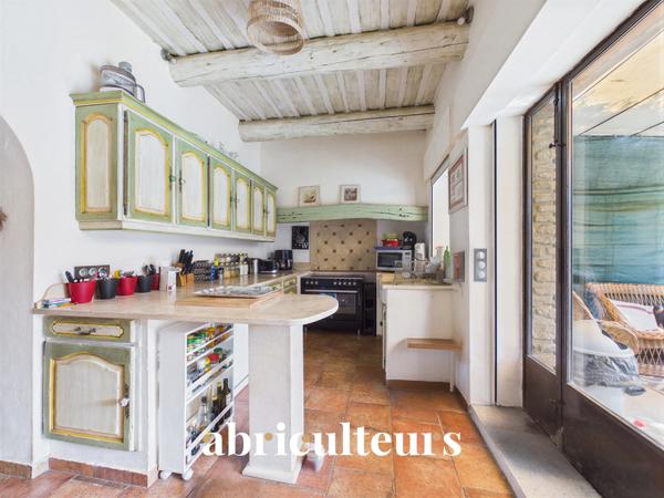 Charme de la pierre : Maison de ville 100m² Cavaillon