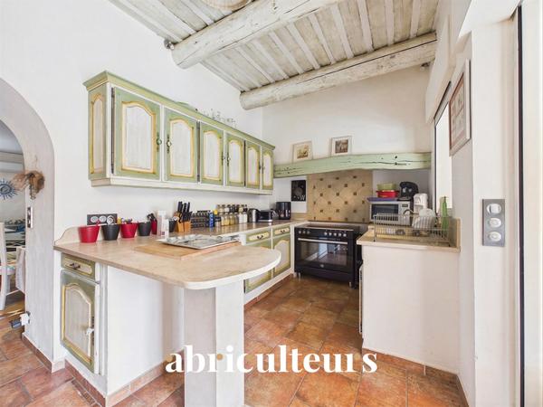 Charme de la pierre : Maison de ville 100m² Cavaillon