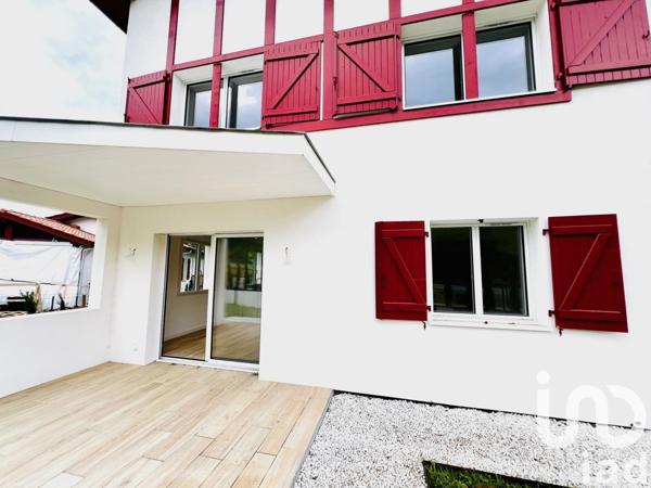 Maison 5 pièces de 126 m² à Hasparren (64240)