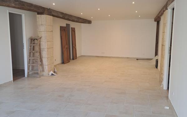 Appartement à louer    4 pièces •  Sancerre