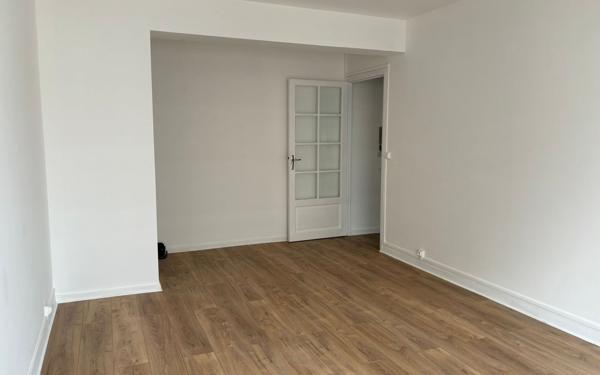 Appartement à louer    2 pièces • 50,36 m2 Paris 12