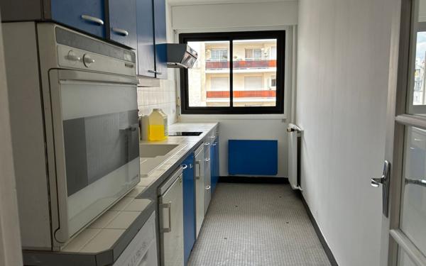 Appartement à louer    2 pièces • 50,36 m2 Paris 12