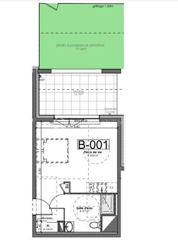 Découvrez ce superbe appartement T1 de 29 m² au normes PMR dans une résidence sécurisée, récemment livrée en janvier 2023. Idéalement situé quartier Grandmont Montjoyeux, proche des lycées et de l'université. 

L'appartement est actuellement loué, avec un loyer mensuel de 495 € hors charges + 45 € de provisions sur charges. 
Cet appartement se compose d'une pièce de vie de 22m² avec un coin cuisine, composé d'un réfrigérateur et de 2 plaques de cuisson ainsi que d'une salle d'eau de 6m².
Une terrasse couverte de 12m² vous permettra de profiter de l'extérieur en toute saison. Cerise sur le gâteau un jardin privatif de 19m², un espace vert rien que pour vous donnant sur un espace boisé.
Charge trimestrielle : 177 euros (entretien espace vert, parties communes et eau)

Une place de parking dédiée, pour un stationnement facile et sécurisé ainsi qu'un local vélo.

 Les plus de la résidence:
Service de colis : Ne ratez plus jamais une livraison.
Service de conciergerie : Pour faciliter votre quotidien.

Cet appartement combine modernité, confort et praticité, offrant un cadre de vie agréable à proximité de toutes les commodités.  
Ne manquez pas cette opportunité.