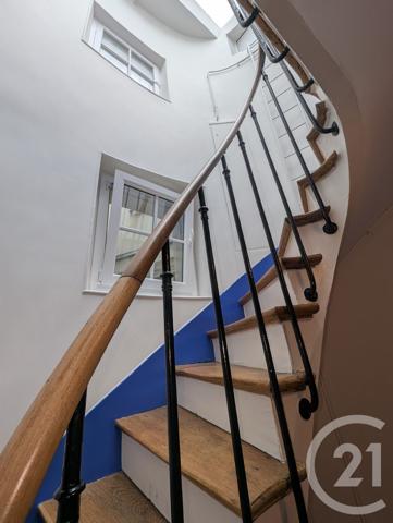 Appartement à vendre  2 pièces - 35 m 2   PARIS  - 75009