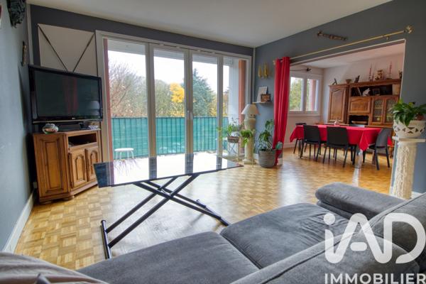 Appartement à vendre 4 pièces 77 m² Aubergenville