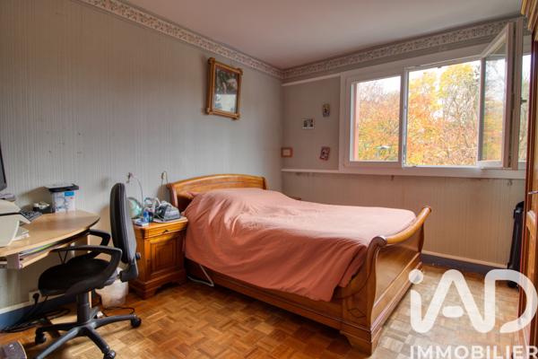 Appartement à vendre 4 pièces 77 m² Aubergenville