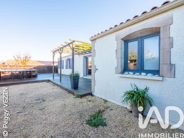 Maison à vendre 5 pièces 99 m² Nieul-sur-Mer