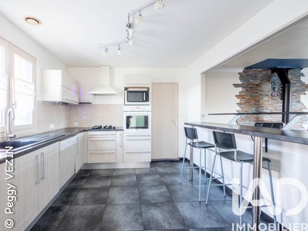 Maison à vendre 5 pièces 99 m² Nieul-sur-Mer