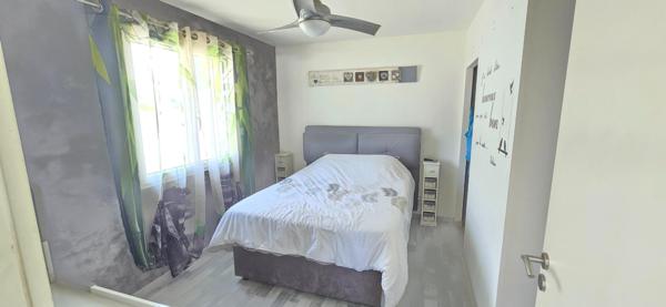 Maison récente sans vis à vis, classe énergétique A.