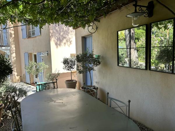 Golf de Pont Royal  Maison de charme, T5, piscine, garage double