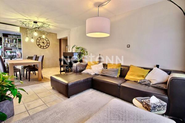 LES PENNES MIRABEAU - EXCLUSIVITÉ - Appartement spacieux de 99m2 - 5 pièces avec un balcon et une cave en sous sol