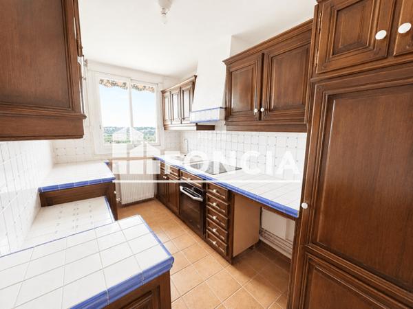 Location Appartement 4 pièces 70 m² - Tours 37000