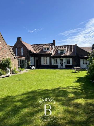 Avelin, Maison 4 Chambres -  197 m² à vendre