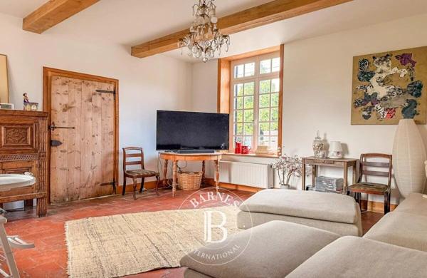 Avelin, Maison 4 Chambres -  197 m² à vendre