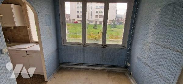 appartement au 1er étage avec balcon