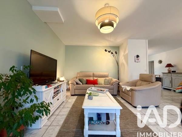 Maison à vendre 5 pièces 118 m² Saint-Pierre-du-Mont