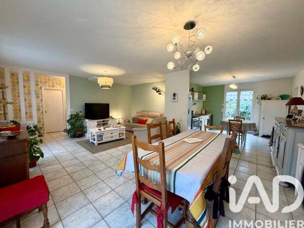 Maison à vendre 5 pièces 118 m² Saint-Pierre-du-Mont