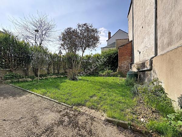 RARE - Jardin privatif - Stationnement - Dépendance - Esprit Maison - Accès indépendant