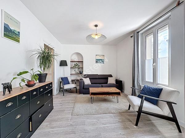 RARE - Jardin privatif - Stationnement - Dépendance - Esprit Maison - Accès indépendant