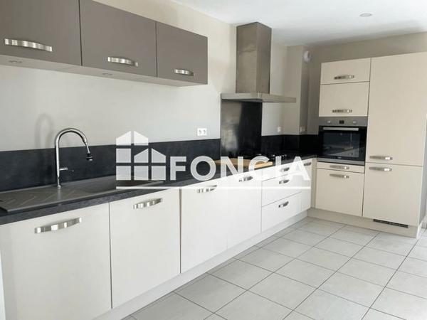 Location Maison 5 pièces 120.3 m² - 70 ROUTE DE ST LAURENT D'OINGT Le Bois D'oingt 69620