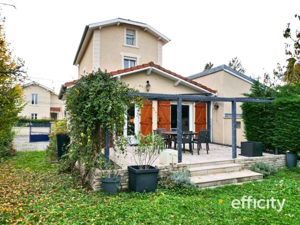 Maison 5 pièces - 110 m²