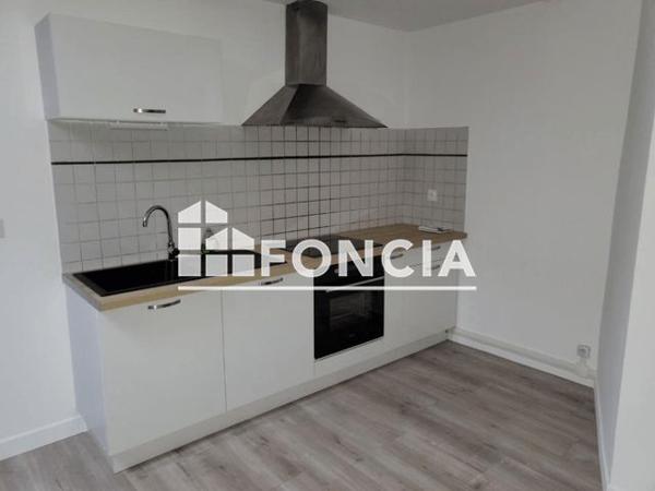 Location Appartement 2 pièces 43 m² - 1 RUE DU 11 NOVEMBRE Meysse 07400