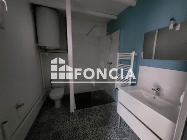 Location Appartement 2 pièces 43 m² - 1 RUE DU 11 NOVEMBRE Meysse 07400