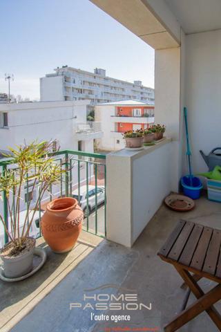 ROYAN - L'ÉLÉGANCE DES ANNÉES 50 AU COEUR DE FONCILLON - APPARTEMENT 4 PIÈCES