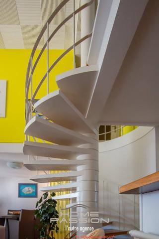 ROYAN - L'ÉLÉGANCE DES ANNÉES 50 AU COEUR DE FONCILLON - APPARTEMENT 4 PIÈCES