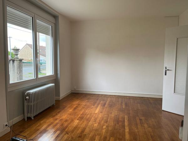 Maison 5 pièces à louer Dangé Saint Romain - 86220 / Réf: 614