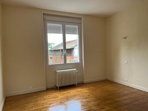 Maison 5 pièces à louer Dangé Saint Romain - 86220 / Réf: 614