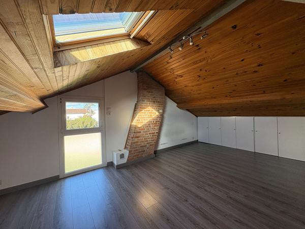 Maison à vendre à Montauban (82) 3 chambres, bureau , jardin , garage