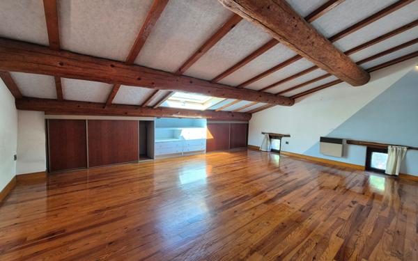 Appartement à vendre    4 pièces • 143,62 m2 Prades