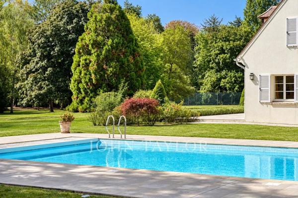 Senlis – Propriété confidentielle au cœur d’un parc de 3 hectares