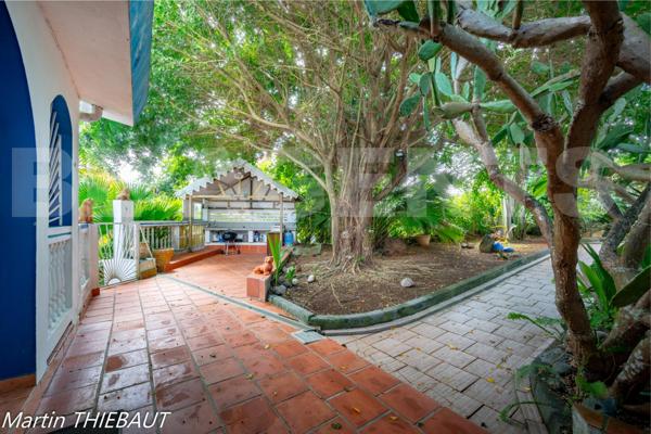 Maison atypique de 260 m² avec T2 indépendant – secteur prisé de Ducos