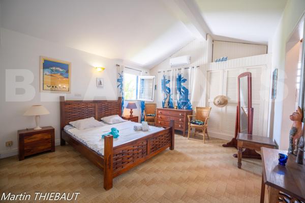 Maison atypique de 260 m² avec T2 indépendant – secteur prisé de Ducos