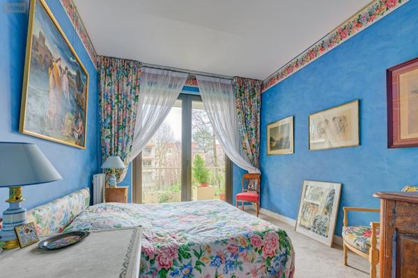 Appartement à vendre à Neuilly-sur-Seine dans les Hauts-de-Seine (92200), ref : 4 PIECES BD J.MERMOZ