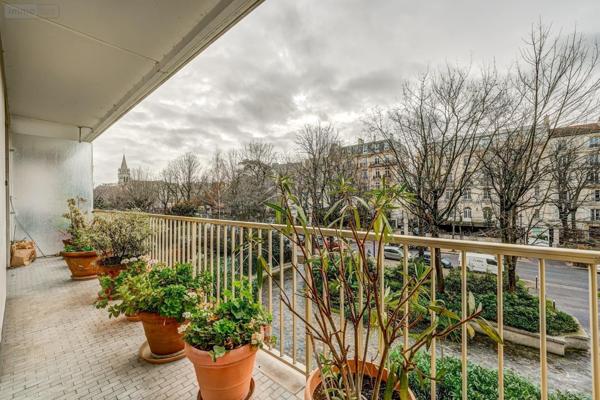 Appartement à vendre à Neuilly-sur-Seine dans les Hauts-de-Seine (92200), ref : 4 PIECES BD J.MERMOZ